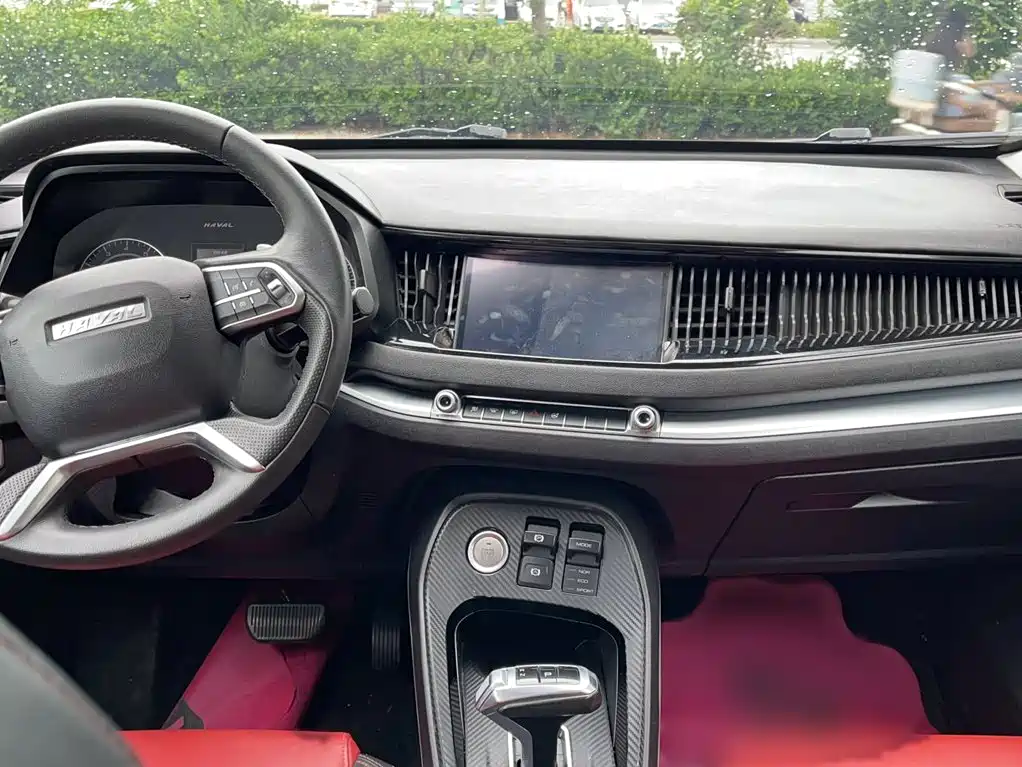 Haval H2s 2017 — фото 10
