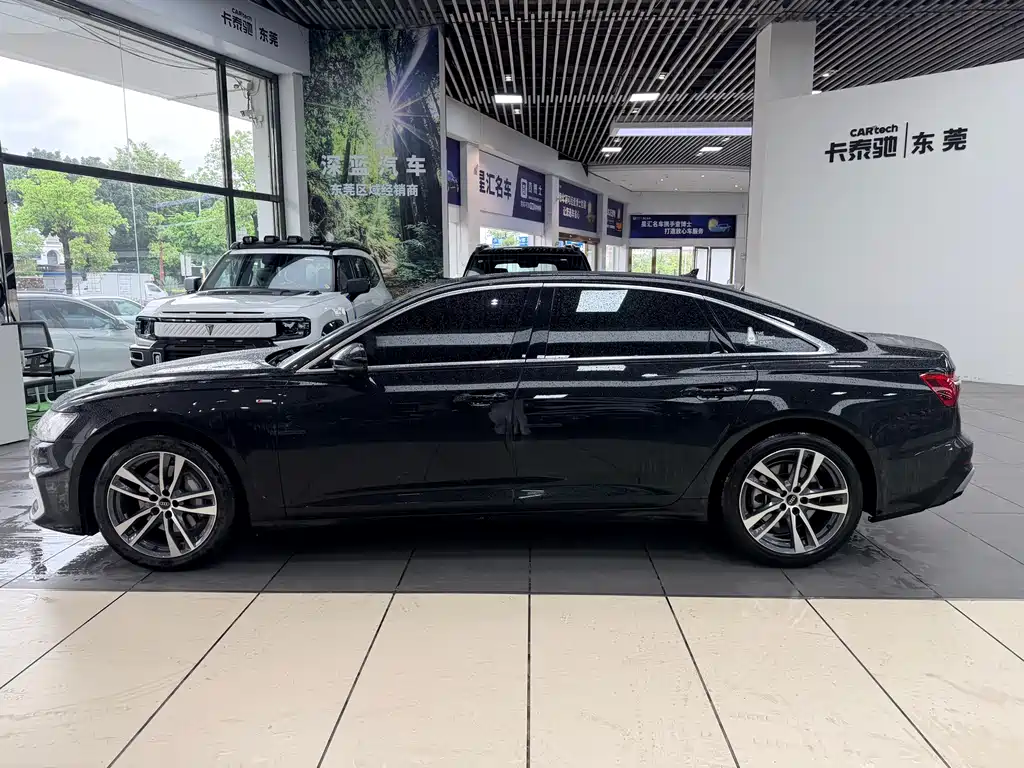 Audi A6L 2023 — фото 2