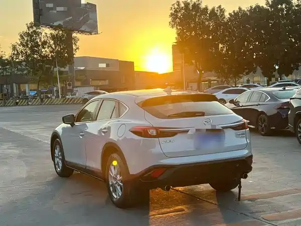Mazda CX-4 2018