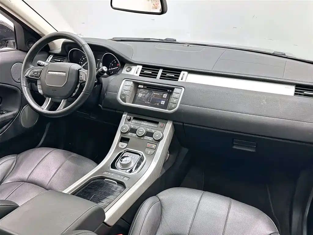 Land Rover Evoque 2016 — фото 12