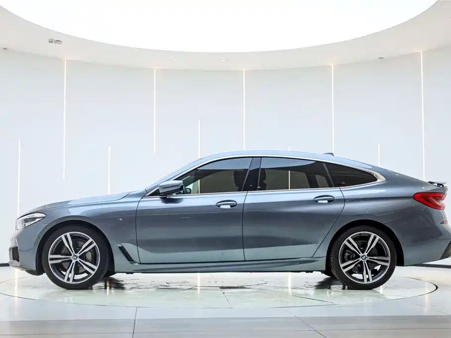 BMW 6 Series GT 2019 — фото 8