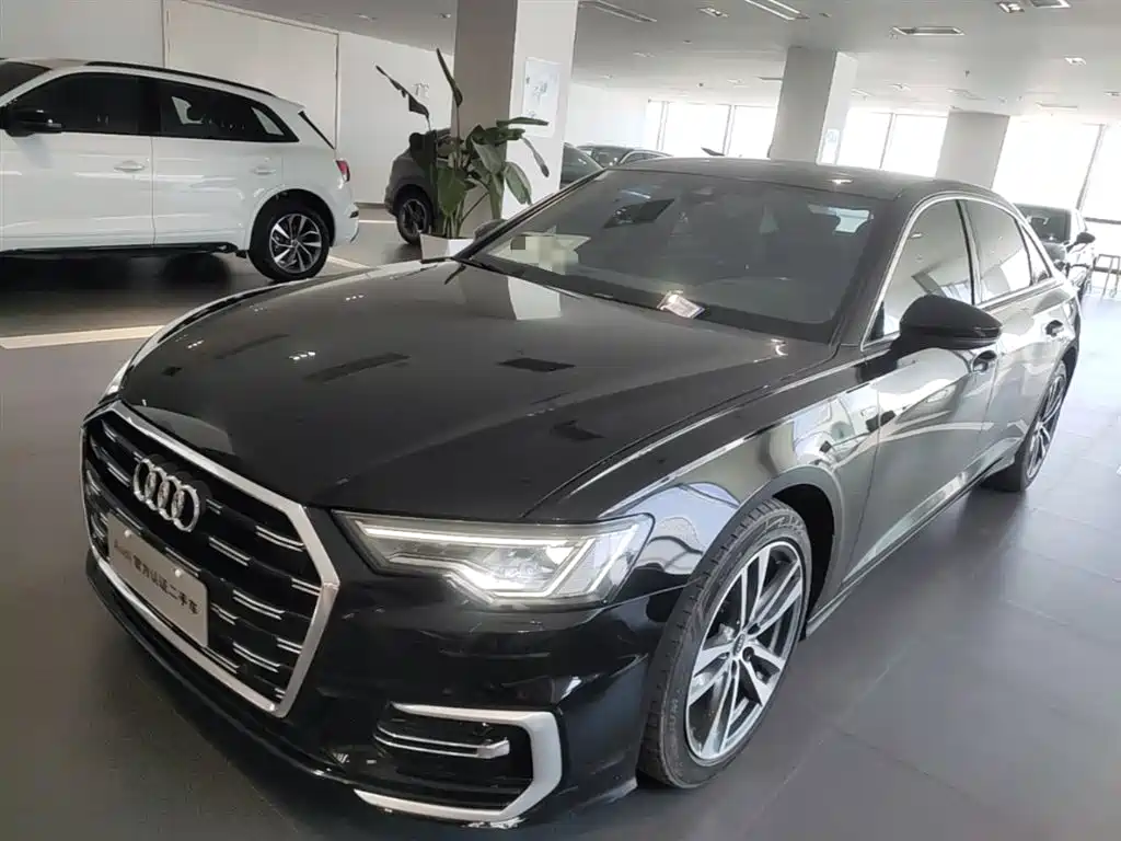 Audi A6L 2023 — фото 1