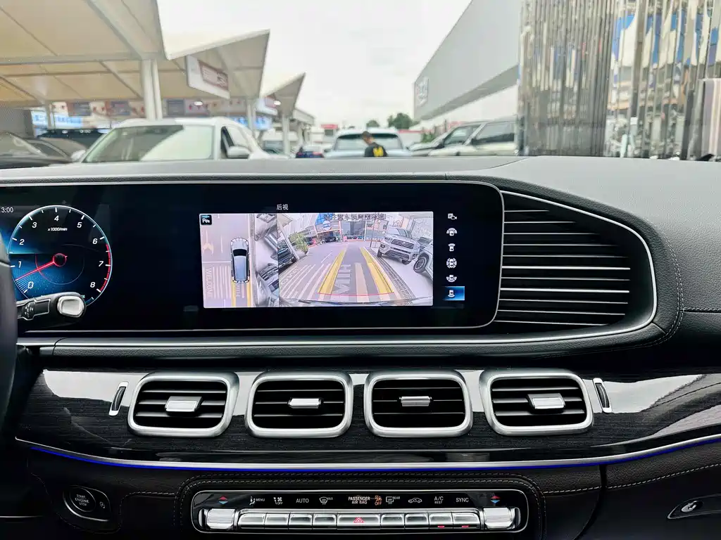 Mercedes-Benz GLS 2022 — фото 10