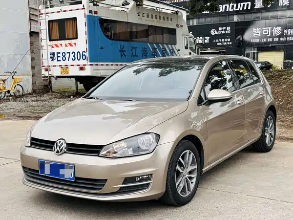Volkswagen Golf 2016