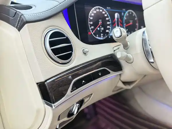 Mercedes-Benz S-Class 2018