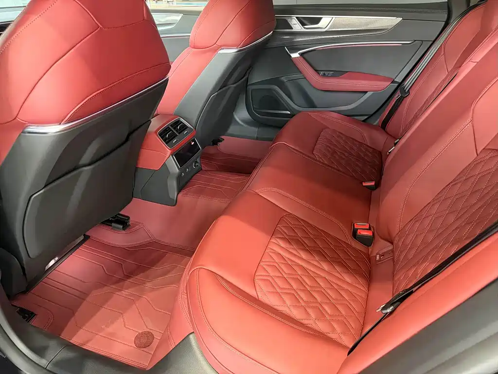 Audi A7L 2025 — фото 16