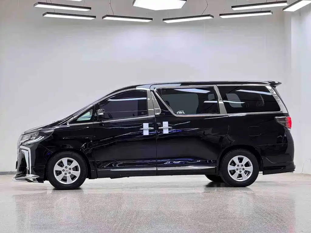 Toyota Alphard 2012 — фото 5