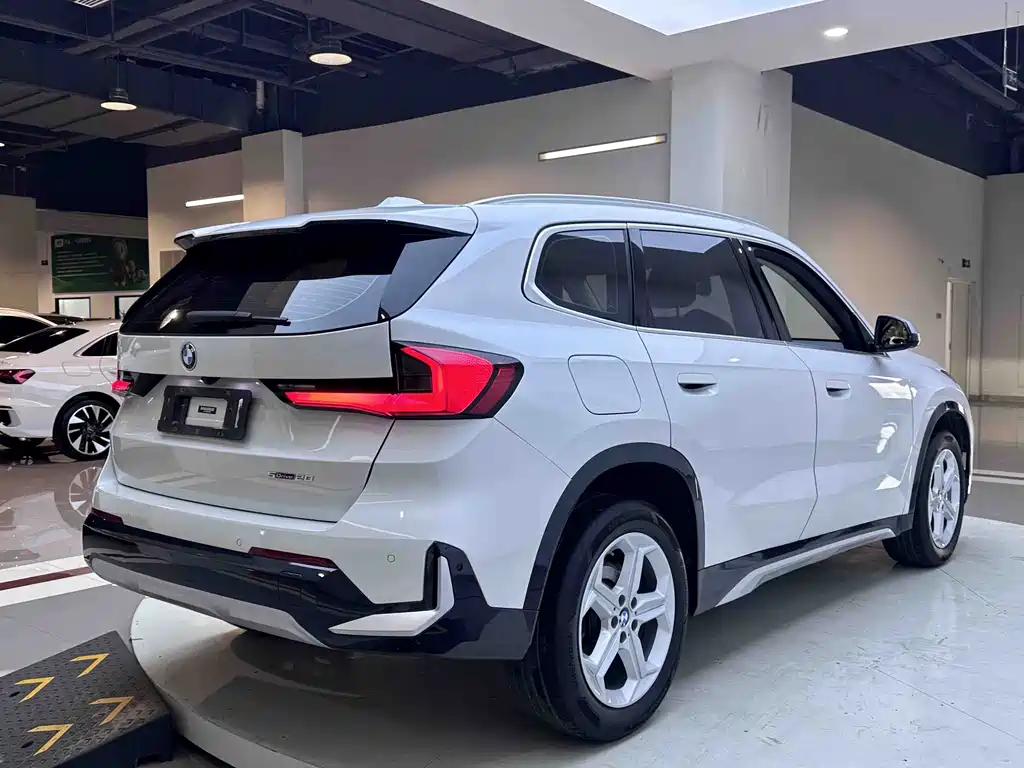BMW X1 2023