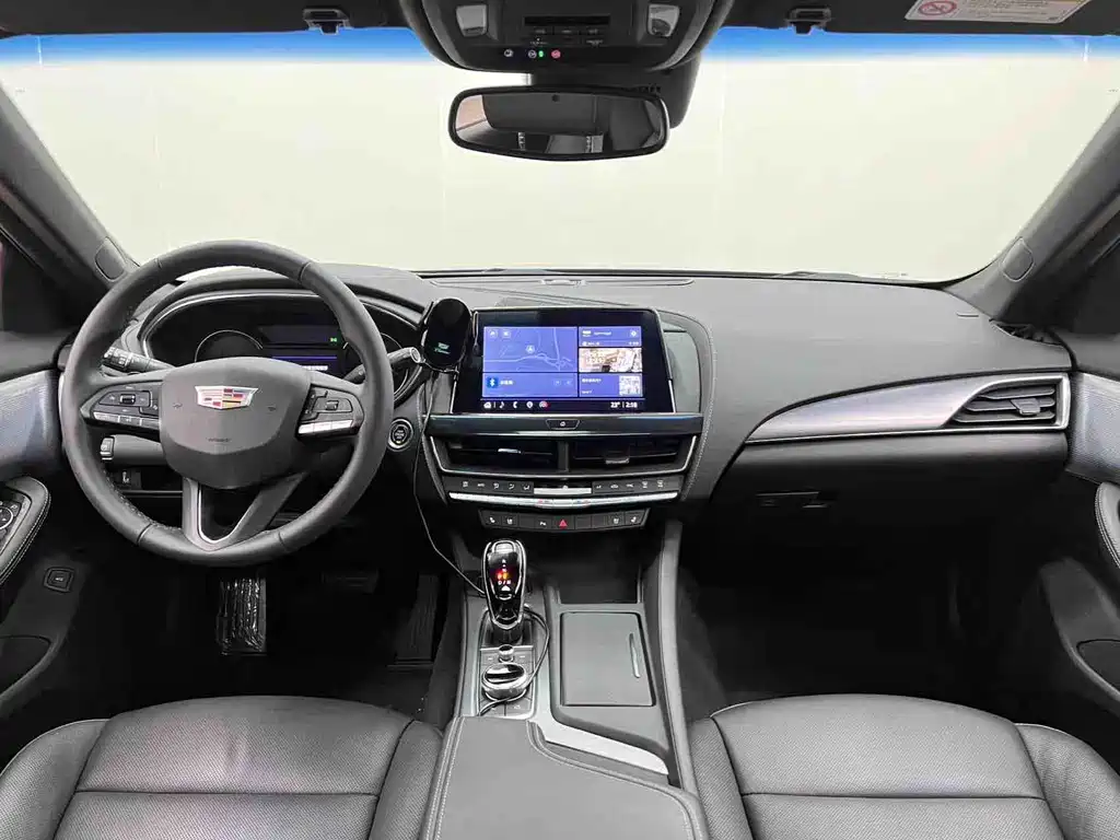 Cadillac CT5 2023 — фото 15