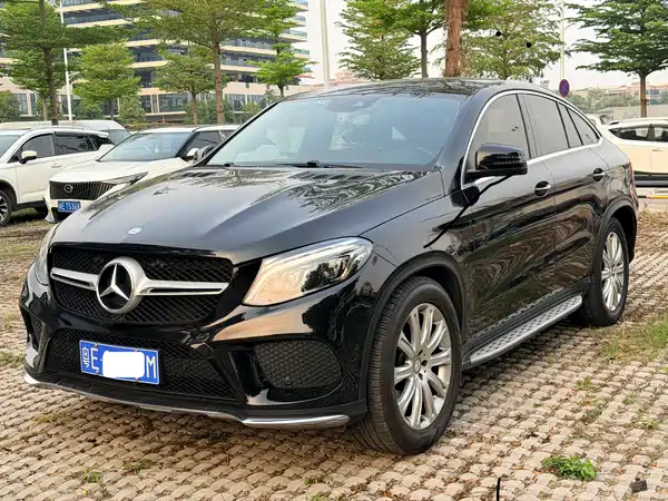 Mercedes-Benz GLE Coupe 2015