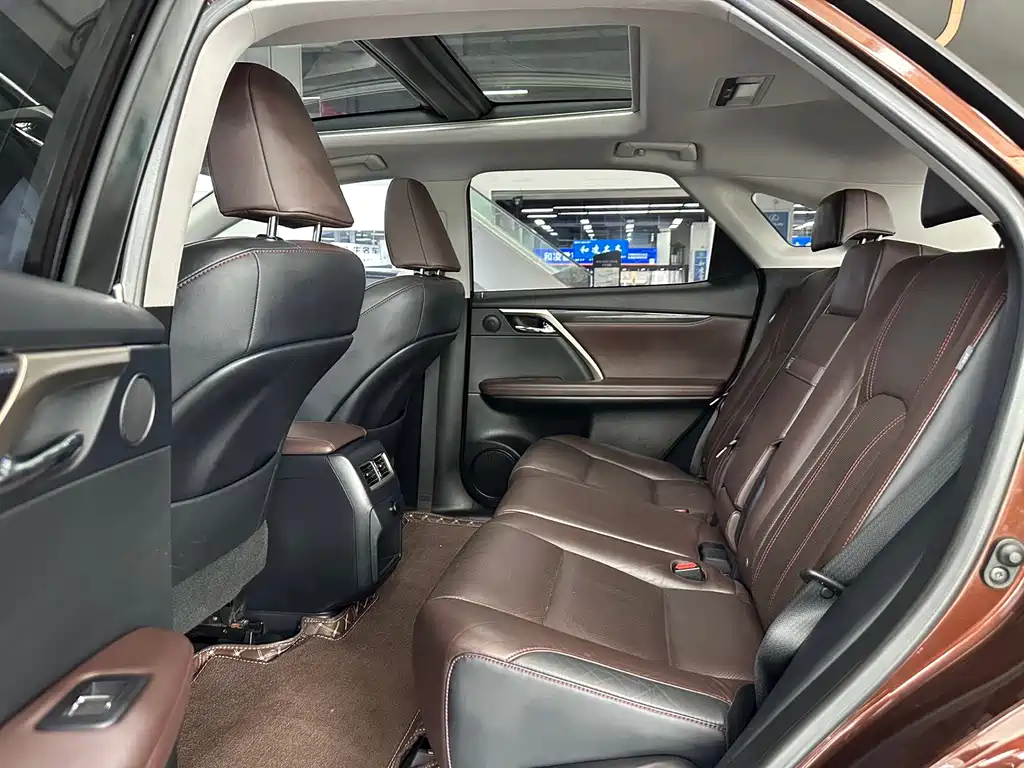 Lexus RX 2018