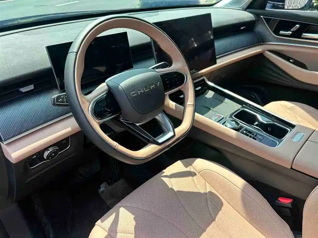 Chery Tiggo 8L 2025 — фото 11