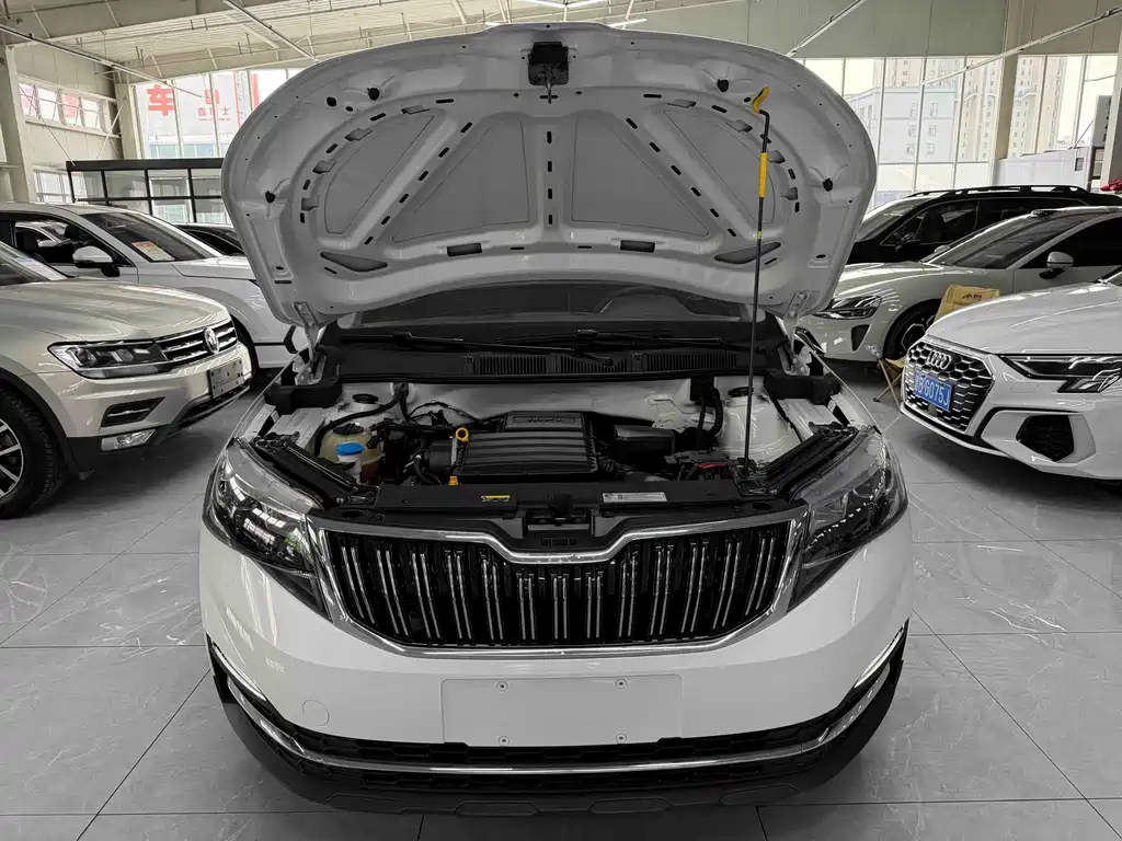 Skoda Kamiq 2023 — фото 20