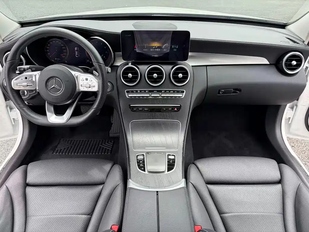 Mercedes-Benz C-Class 2022 — фото 12