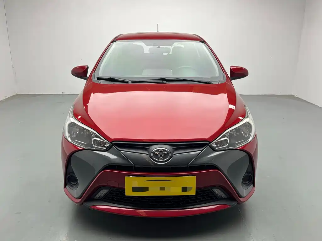 Toyota Yaris L 2019 — фото 2