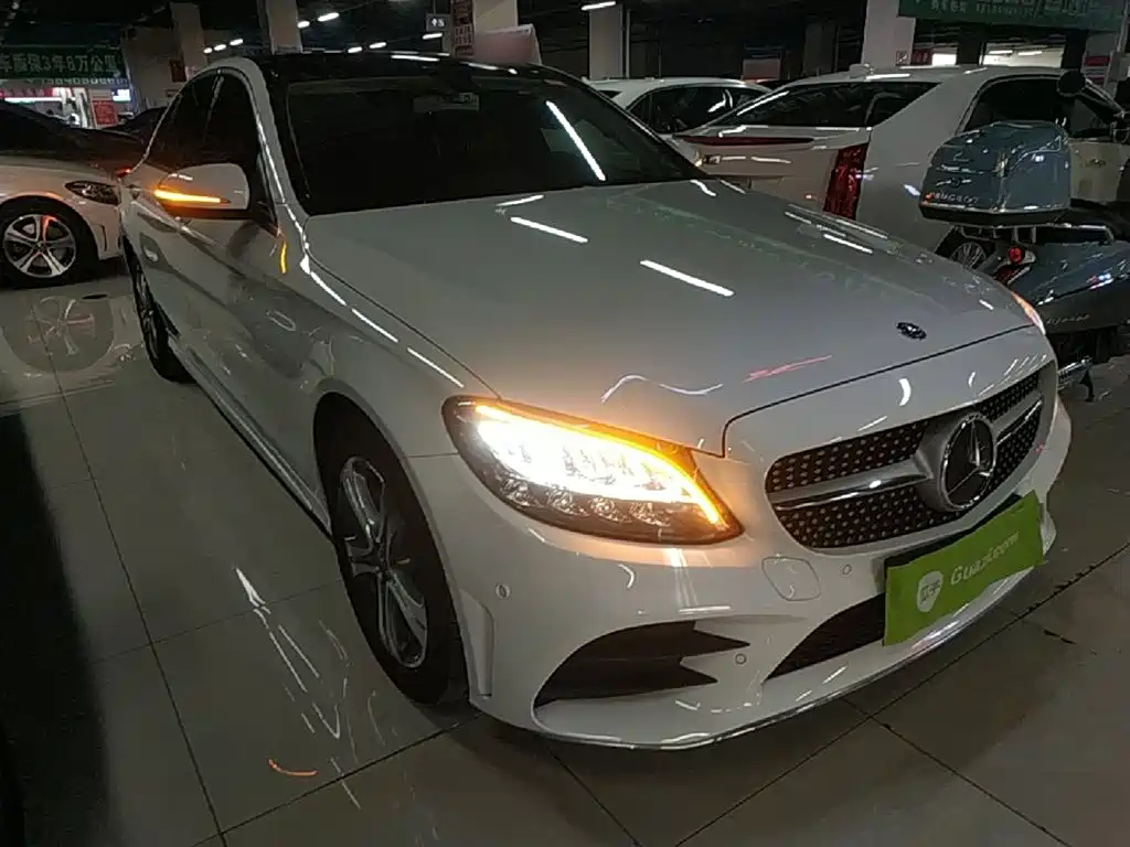 Mercedes-Benz C-Class 2020 — фото 4