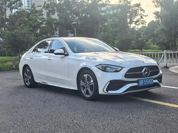 Mercedes-Benz C-Class 2022