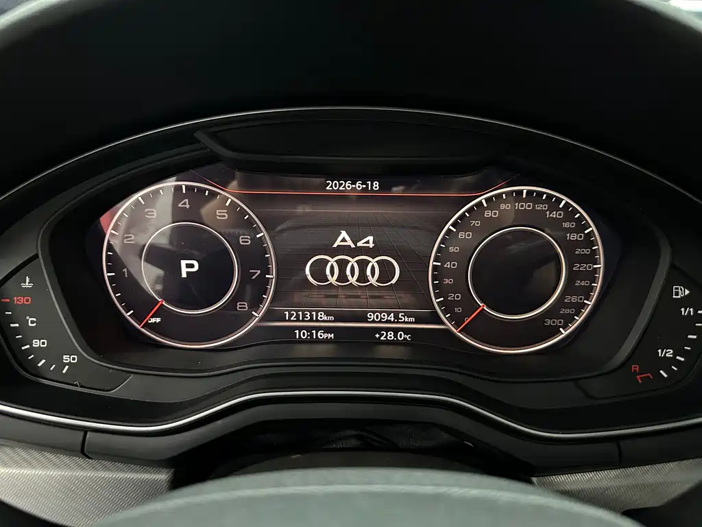 Audi A4 2020 — фото 13