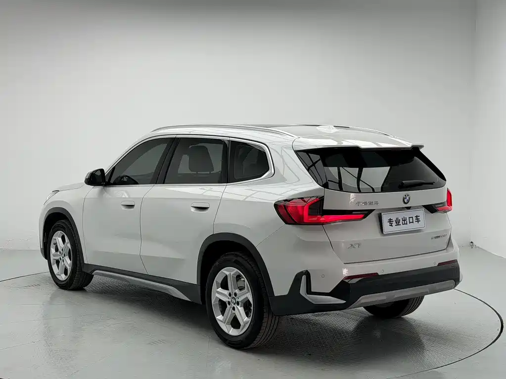 BMW X1 2023 — фото 5