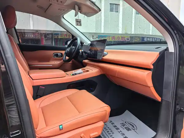 Leapmotor C10 2025