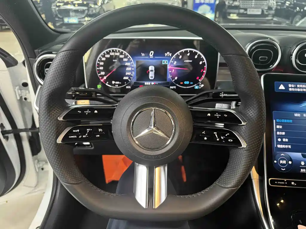 Mercedes-Benz C-Class 2022 — фото 7