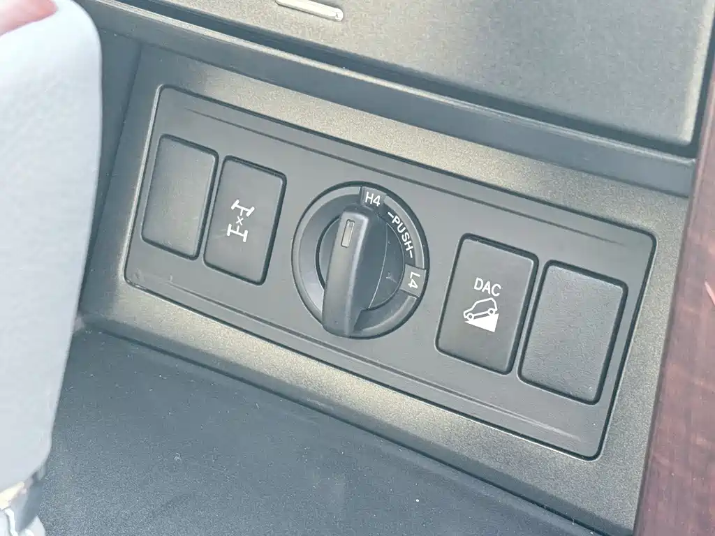 Toyota Prado 2016 — фото 15