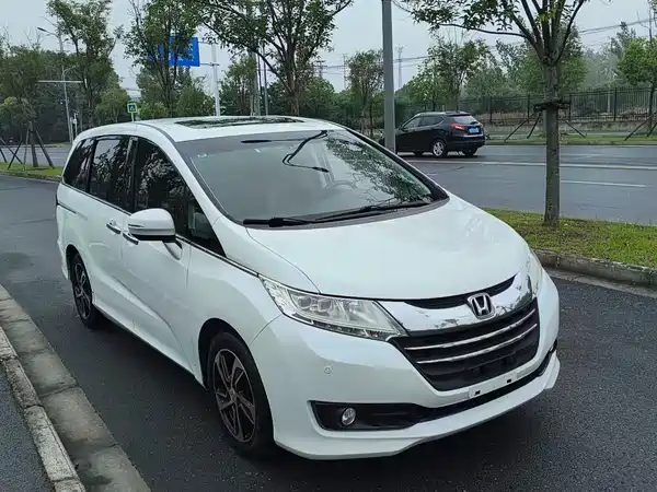 Honda Odyssey 2015
