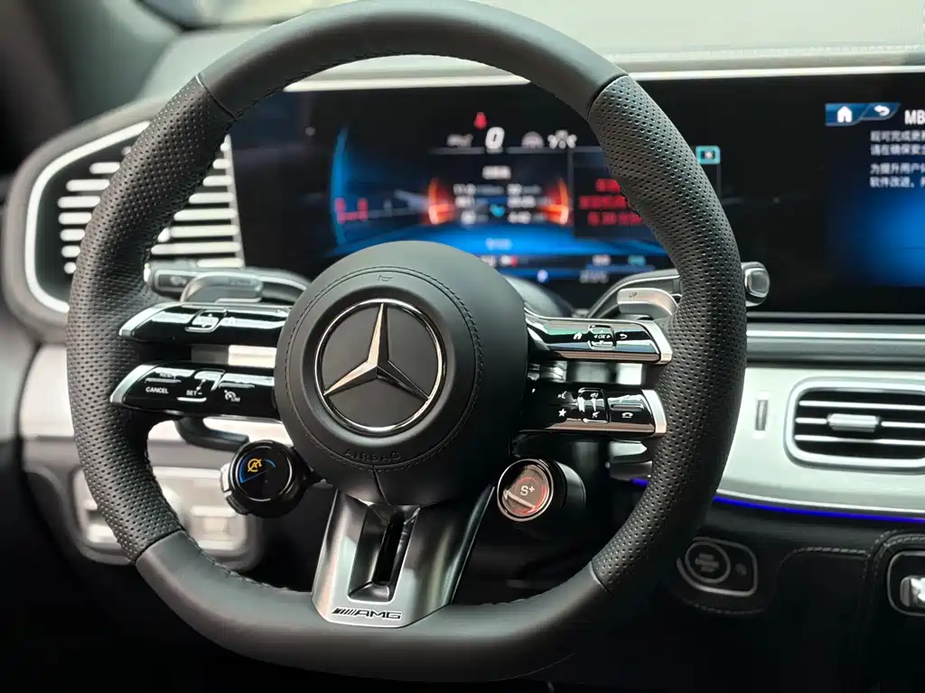 Mercedes-Benz GLE AMG 2024 — фото 6
