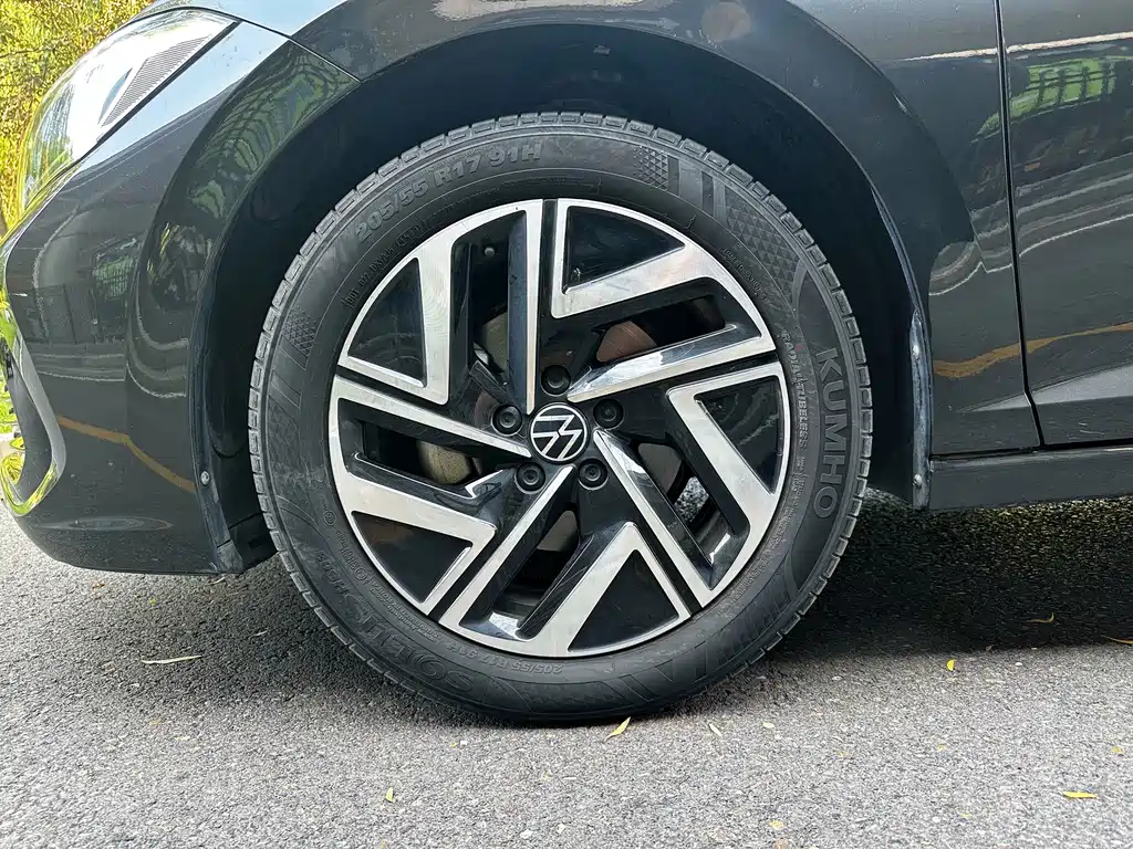 Volkswagen Sagitar 2024