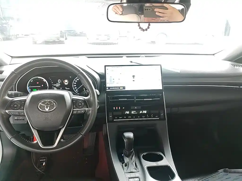 Toyota Avalon 2022 — фото 10