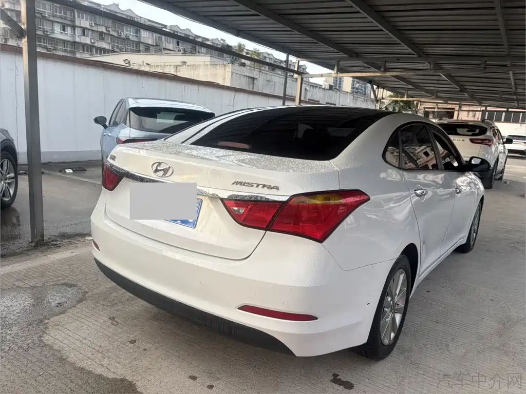 Hyundai Mistra 2016 — фото 8
