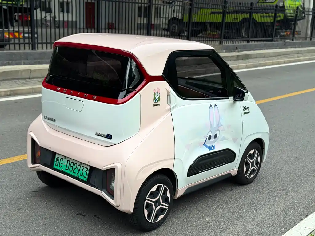 Wuling Nano EV 2021 — фото 4