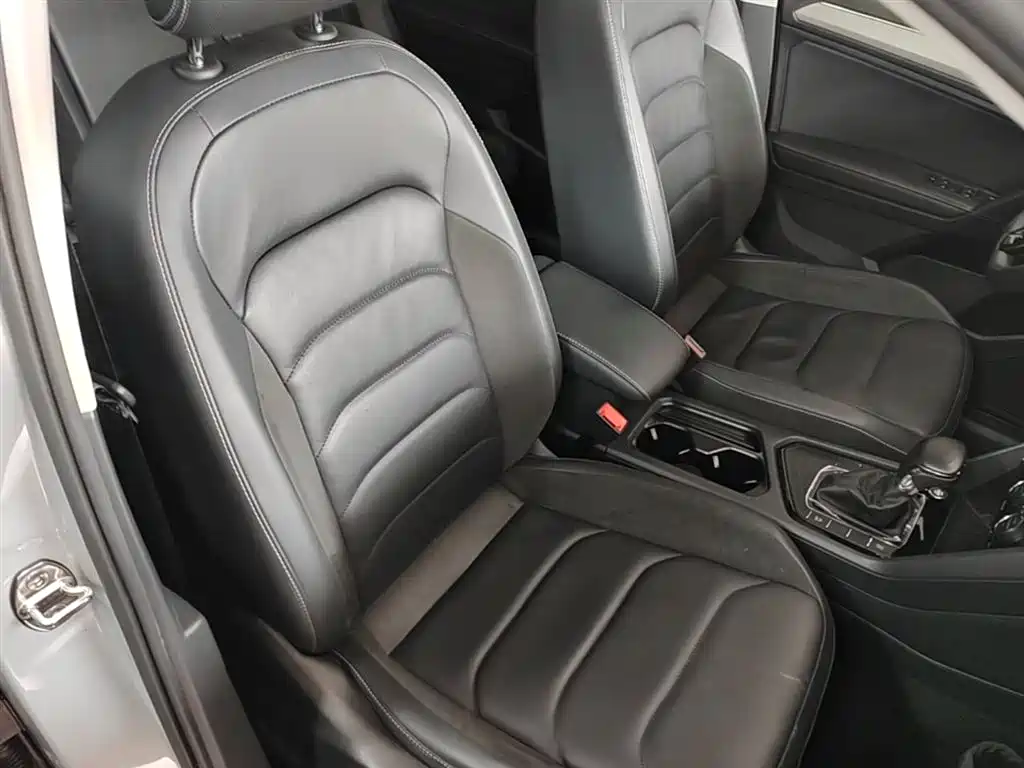 Volkswagen Tiguan L 2018 — фото 25