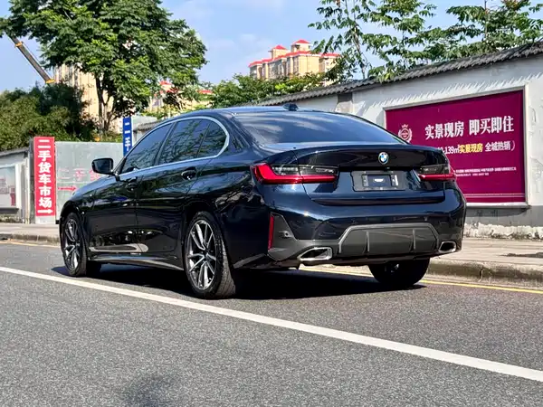 BMW 3 Series 2023