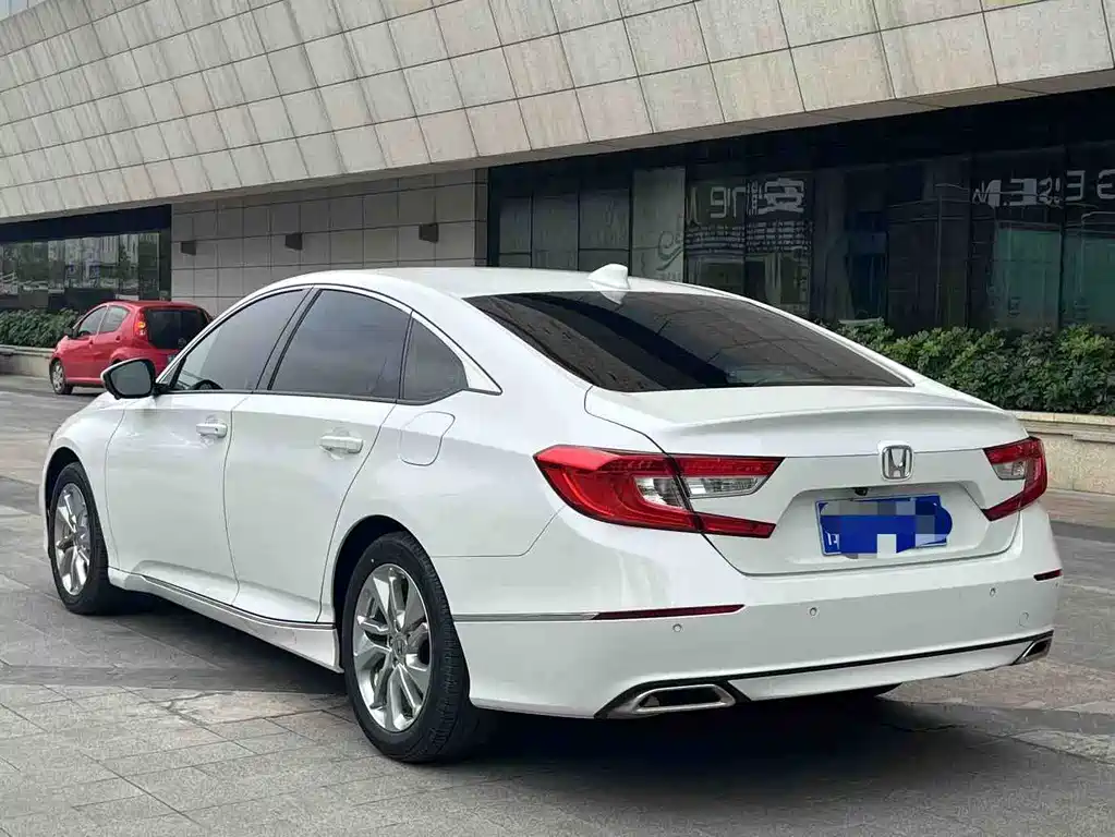 Honda Accord 2021 — фото 5