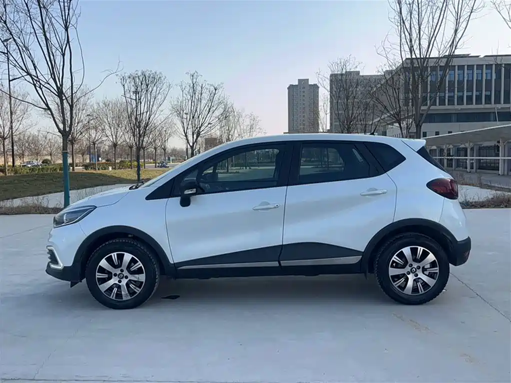Renault Captur 2019 — фото 22