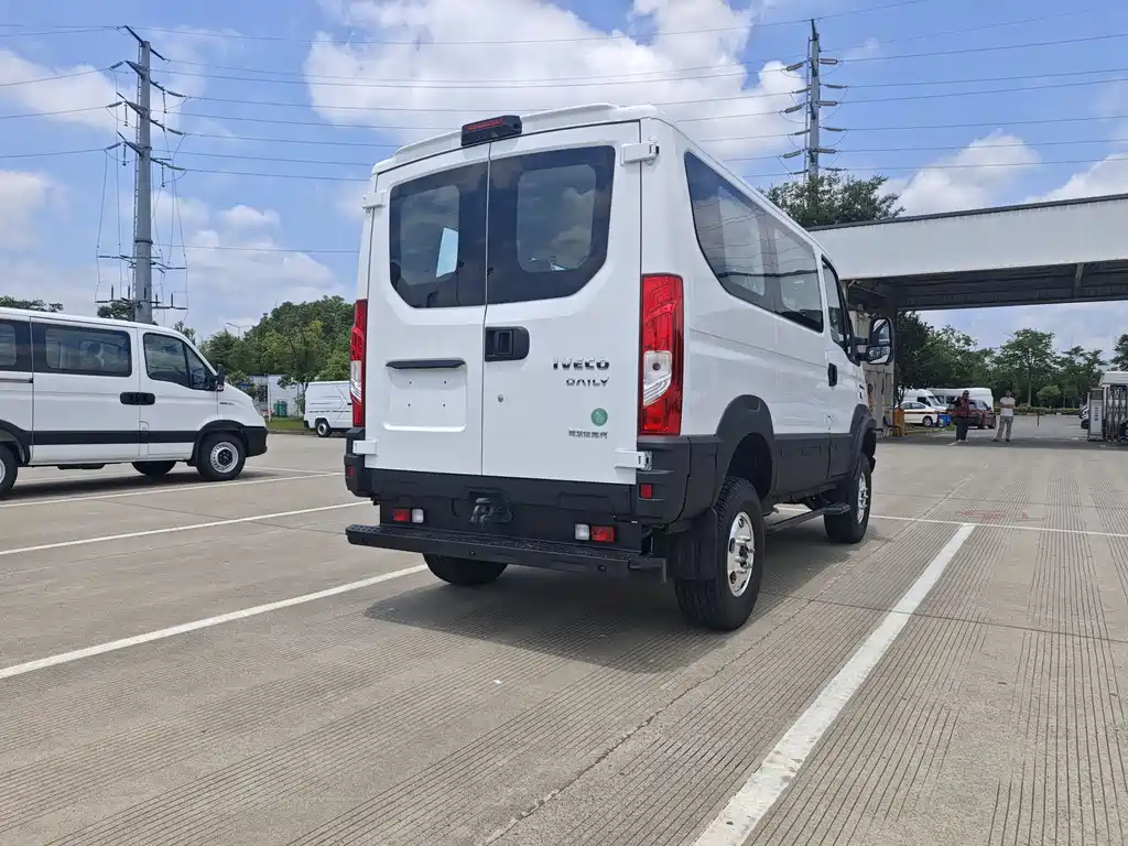 Iveco Opa 2025 — фото 14
