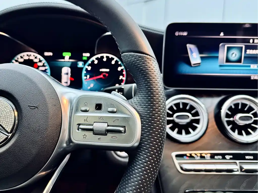 Mercedes-Benz C-Class 2020 — фото 22