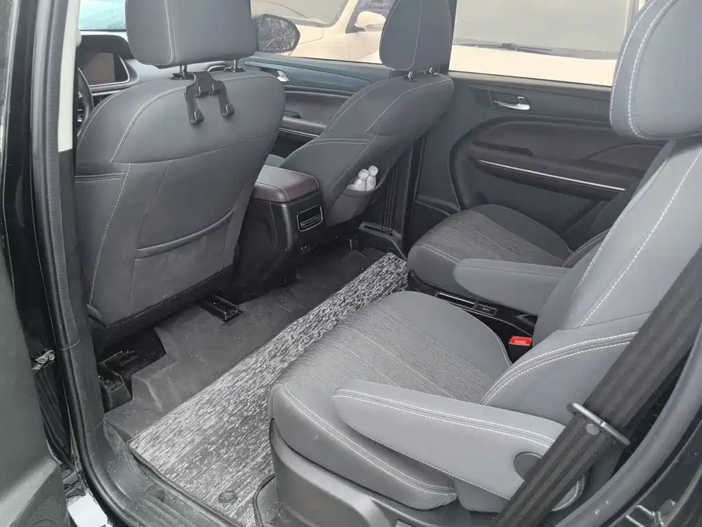 GAC Motor Trumpchi M6 2024 — фото 12