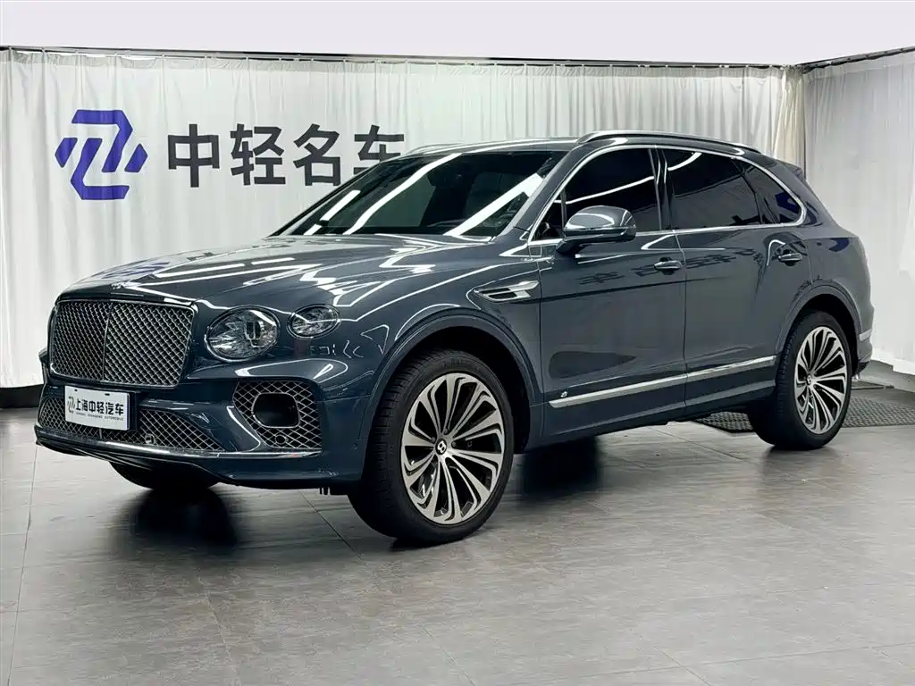 Bentley Bentayga 2021 — фото 1