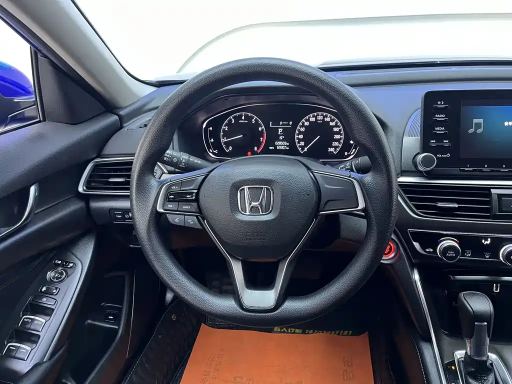 Honda Accord 2019 — фото 12