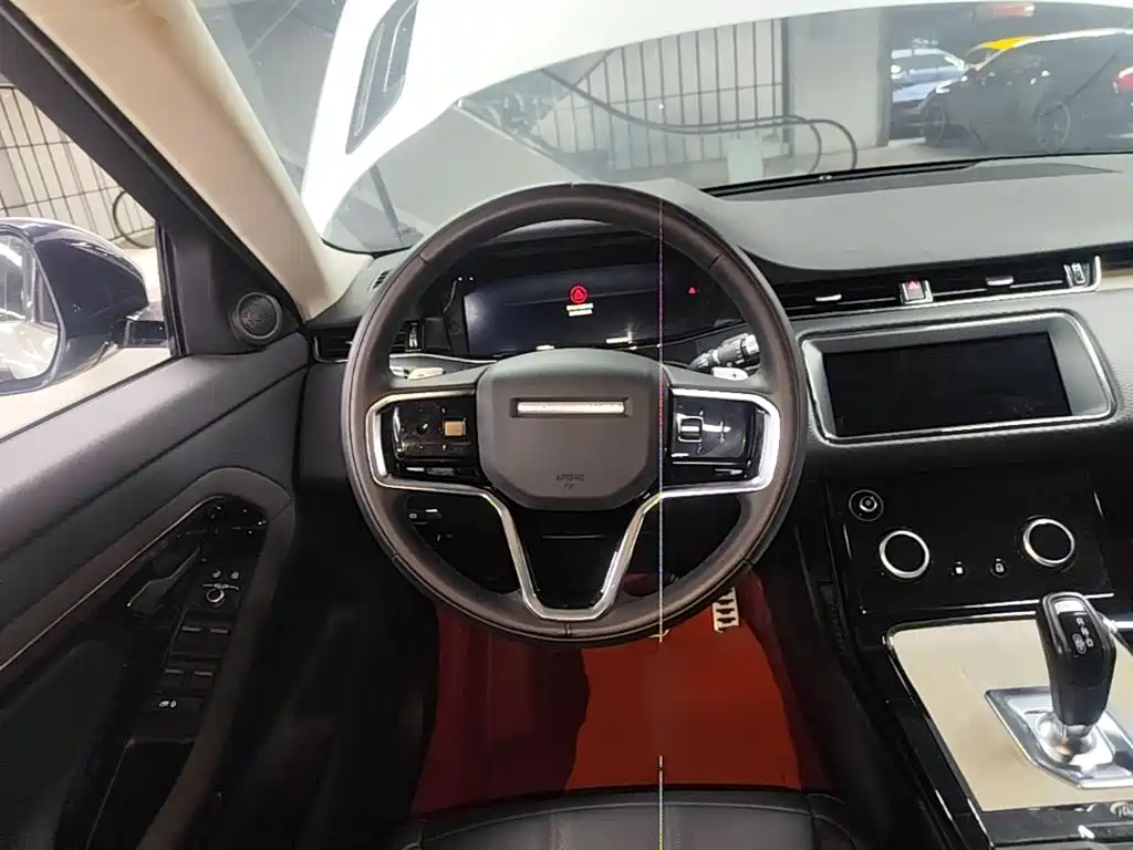 Land Rover Evoque 2022 — фото 11