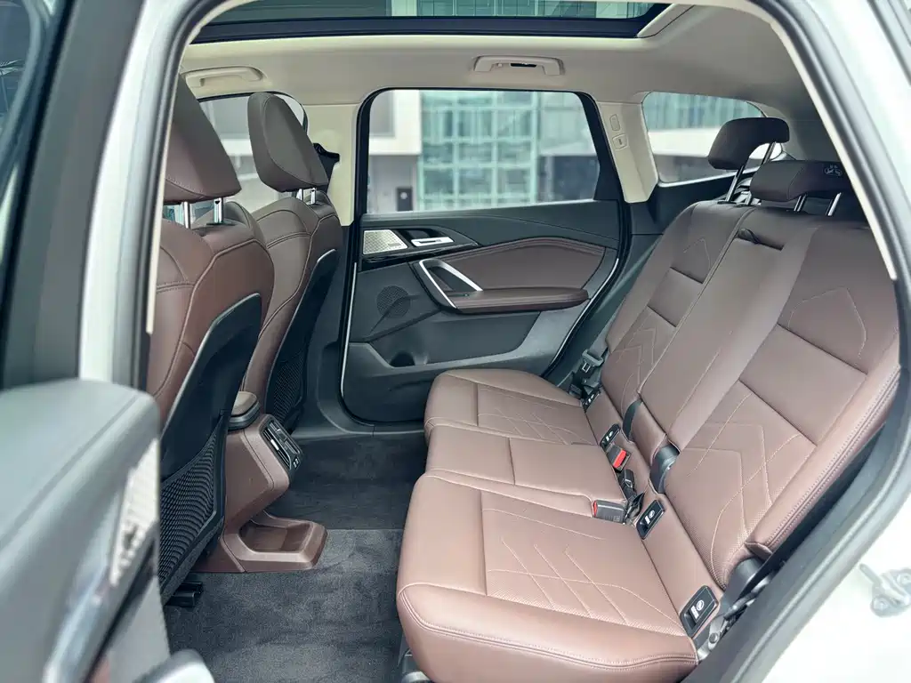 BMW X1 2024 — фото 13