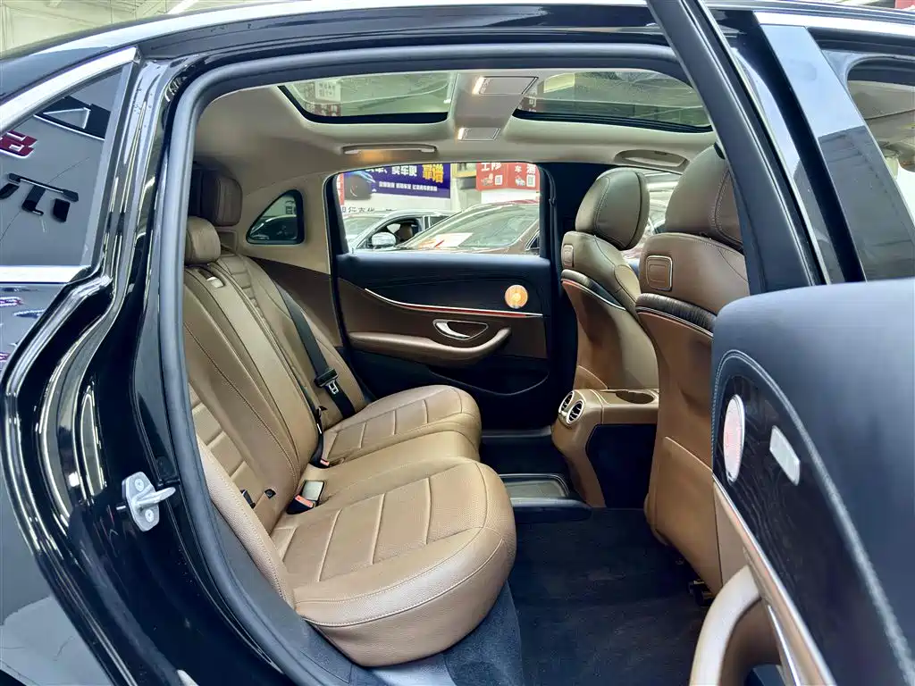 Mercedes-Benz E-Class 2020