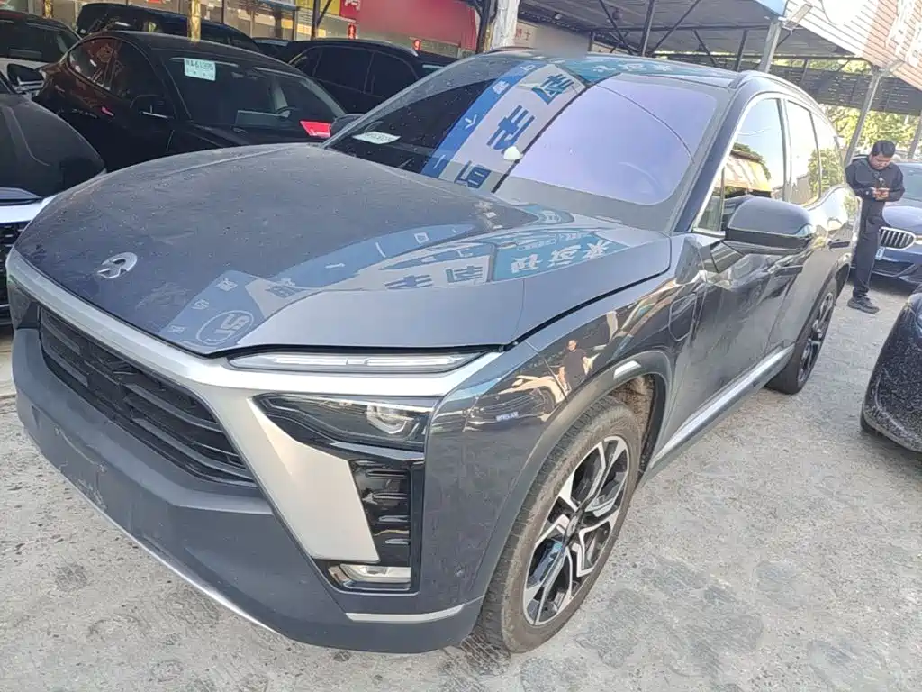 NIO ES8 2020
