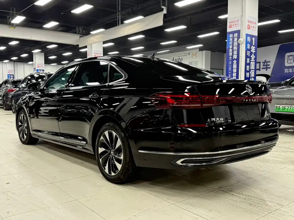 Volkswagen Passat 2022