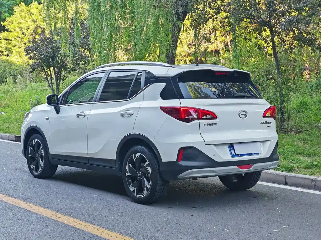 GAC Motor Trumpchi GS3 2022 — фото 4