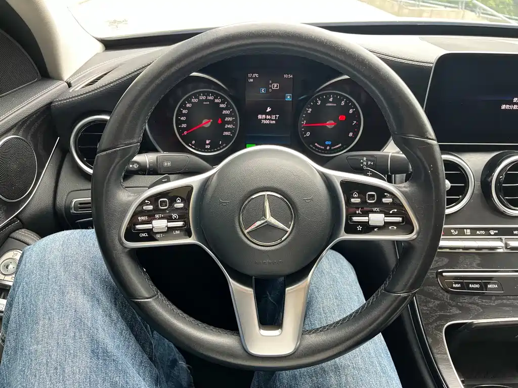 Mercedes-Benz C-Class 2019 — фото 14