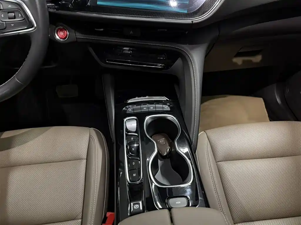 Buick Envision Plus 2022 — фото 10
