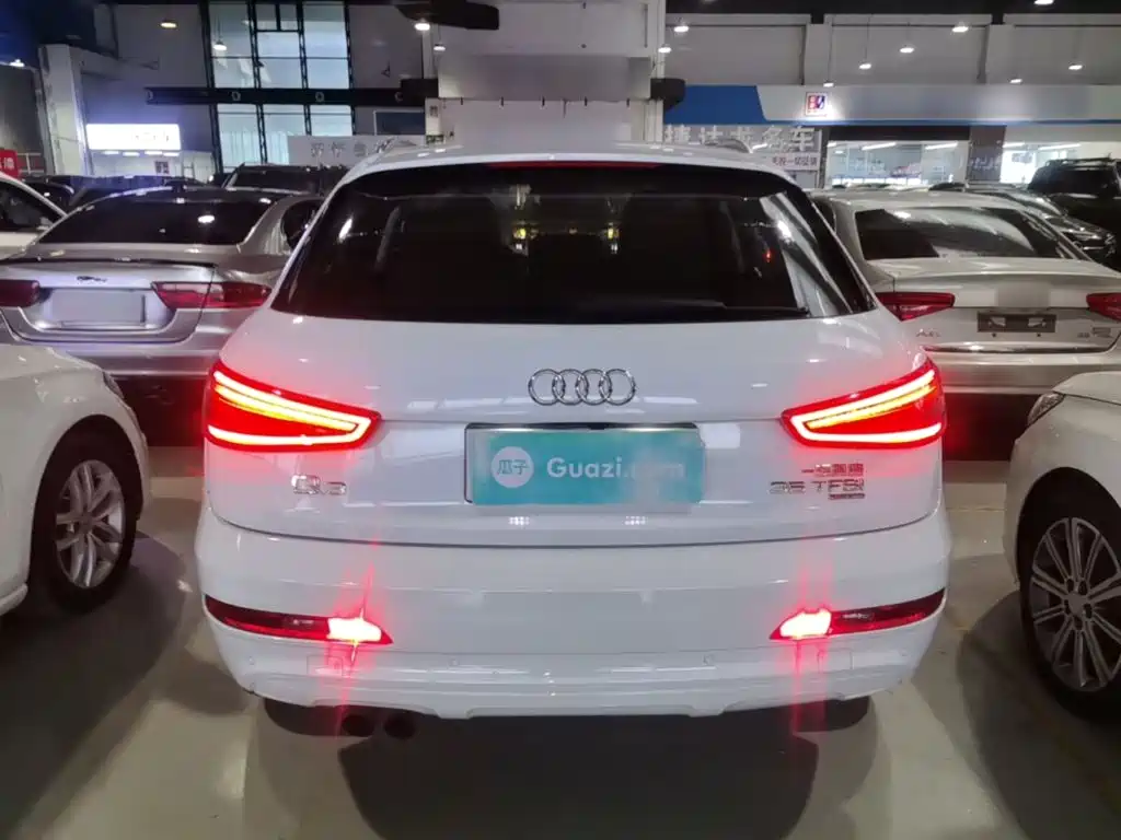 Audi Q3 2014